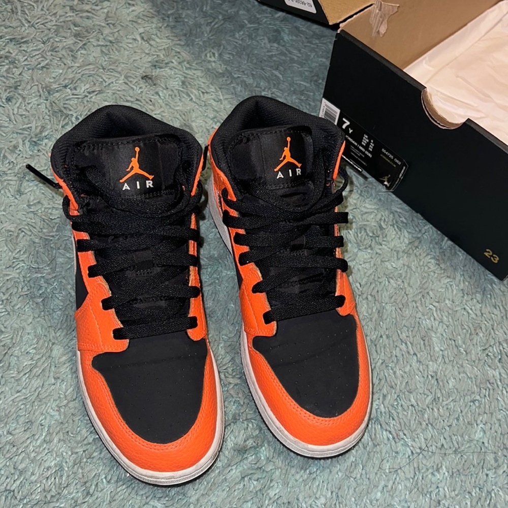 Air Jordan 1